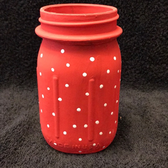 Hand Painted Pint Ball Mason Jar Snowman in Red - Picture 3 of 8